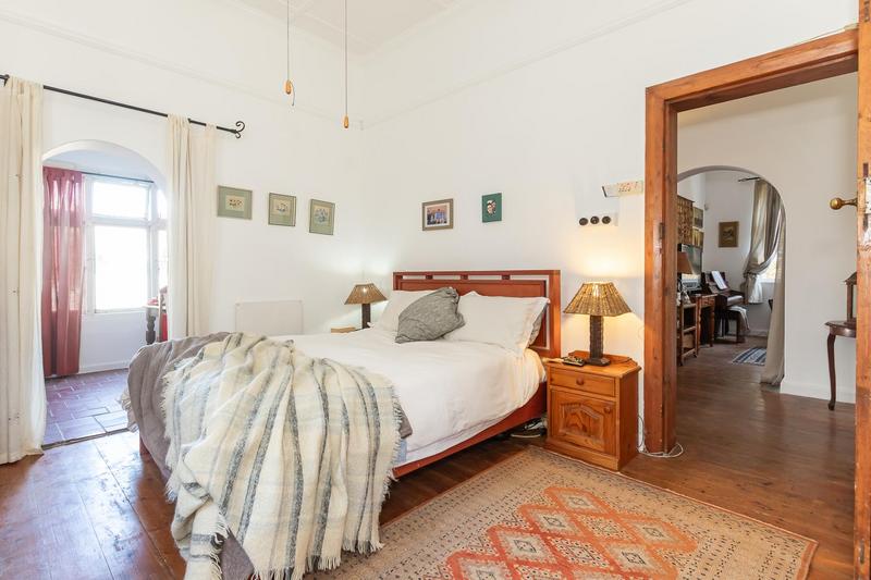 4 Bedroom Property for Sale in Kenilworth Western Cape